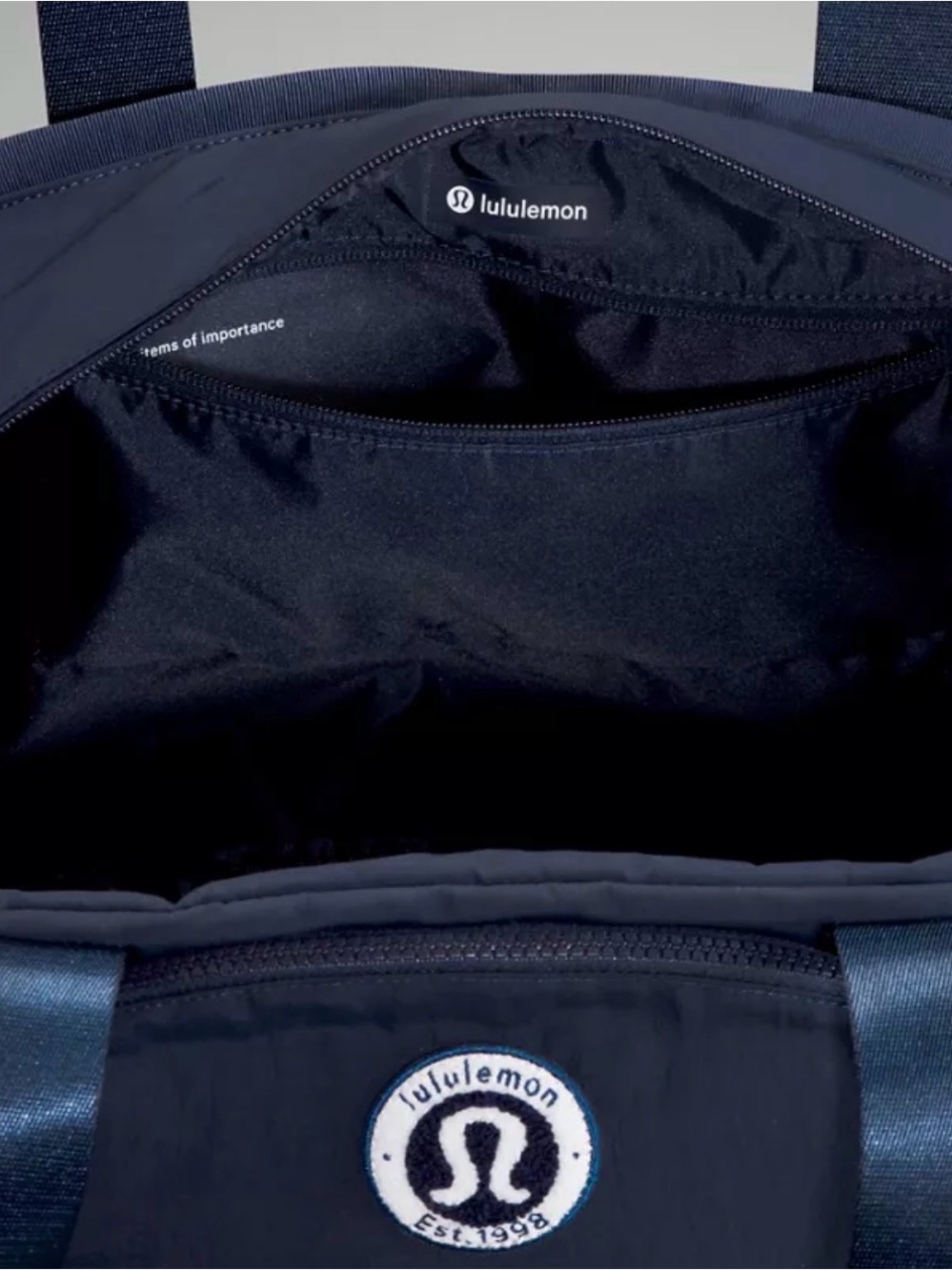 lululemon City Adventurer Duffle Bag 29L Club Patch Navy and White for Travel - Picture 6 of 6